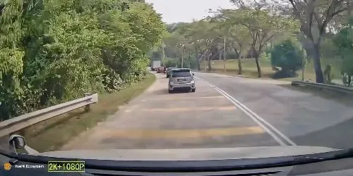 Myvi cuts into junction and crashes into motorcyclist changing lanes - Opizakwan