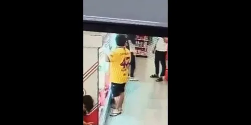 Man attacks another customer after alleged loud exhaust dispute - Kelab Info Malaysia