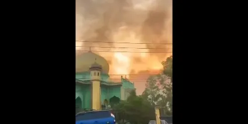 Kalimantan fires intensify as haze worsens across island and reaches Malaysia - miraidora.ujang