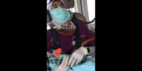 Doctor recalls manually ventilating baby for 2 hours on helicopter while severely sleep-deprived - qissesky