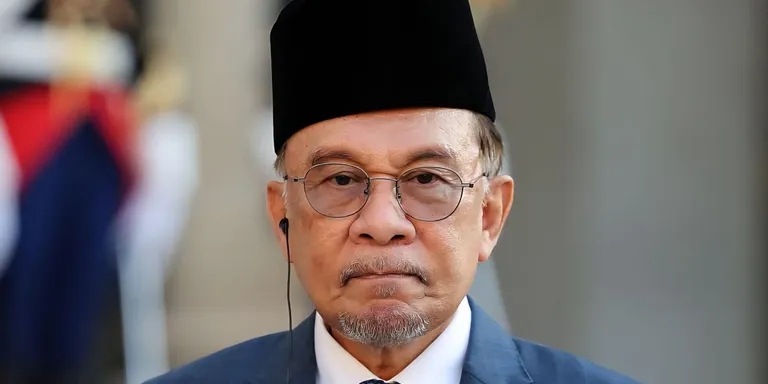 OPINION | Anwar Is Losing Control — Snap Elections Are Coming