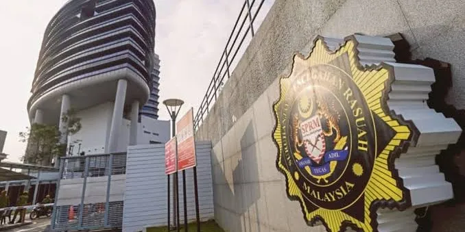 Dear PMX, it is not who will replace Tan Sri Azam. It is the governance structure that needs to be revamped urgently