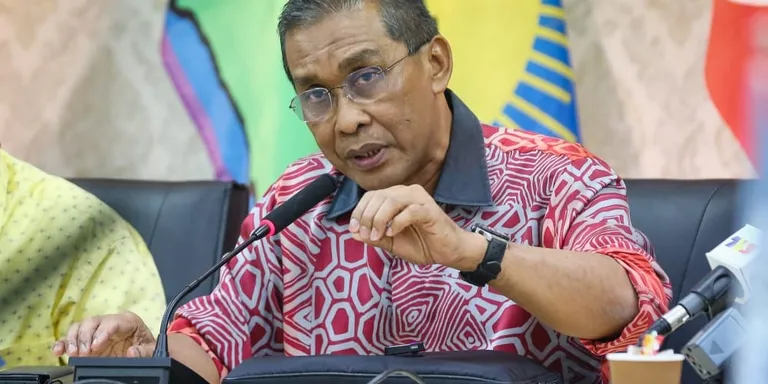 Dear Datuk Takiyuddin Hassan, the public knew and remember what you said in May 2017 at a press conference at PAS HQ