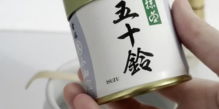 Trying the Viral Matcha Coconut Water Combo 🍵🥥