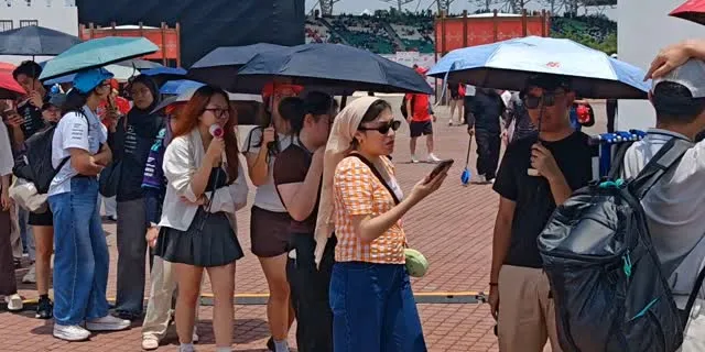 This is a queue at the F1 Bahrain Grand Prix in Malaysia