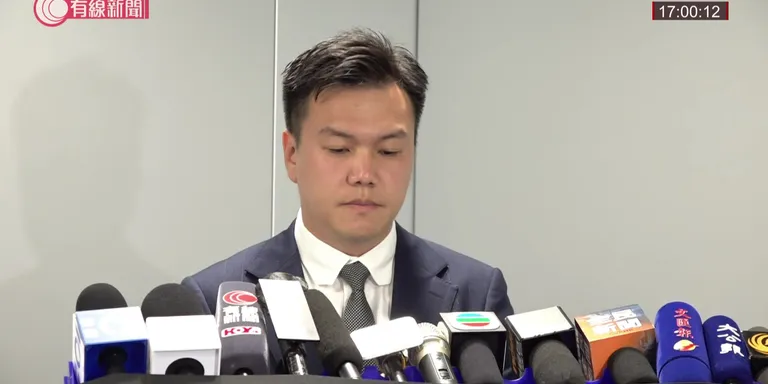 LIVE．直播 iPhone Duo開售｜疑再爆盜用信用卡訂機　警交代「以欺騙手段取得財產」案情