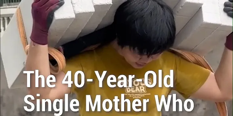 Wei Yungui, a single mother who posts videos about her life carrying construction materials in Guangzhou, has sparked discussion...