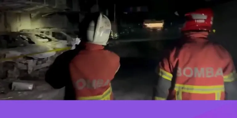 📌 Parkir bawah tanah sebuah pusat beli-belah di Johor Bahru terbakar, 11 kenderaan terjejas